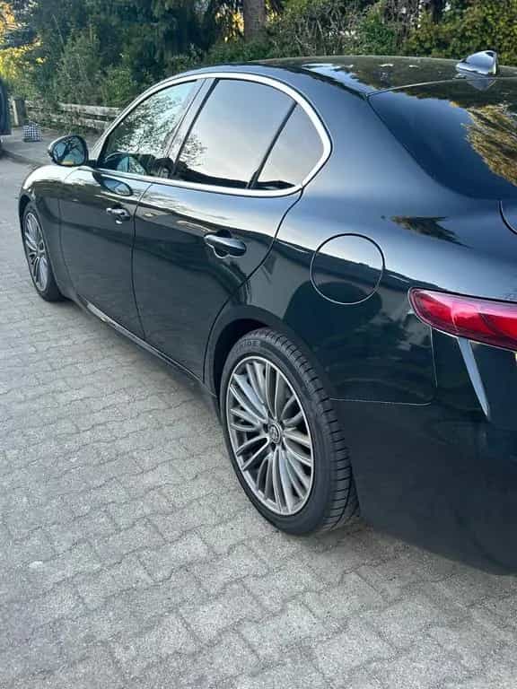 Alfa Romeo Giulia 2.0 Turbo 16V 147kW AT8 Lusso Ti Lusso Ti 06/2018-photo-5