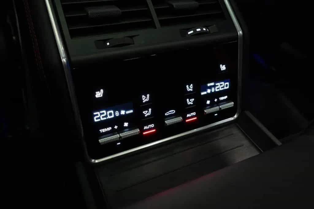 Porsche Panamera GTS Sport Turismo|SPORT-DESIGN|CHRONO 01/2020-photo-13