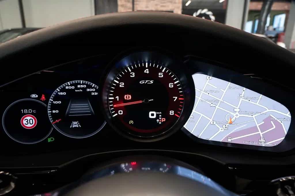 Porsche Panamera GTS Sport Turismo|SPORT-DESIGN|CHRONO 01/2020-photo-18