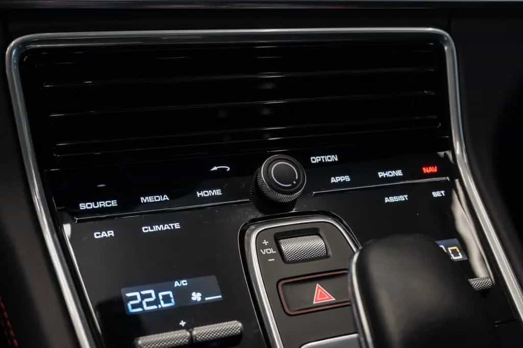 Porsche Panamera GTS Sport Turismo|SPORT-DESIGN|CHRONO 01/2020-photo-40