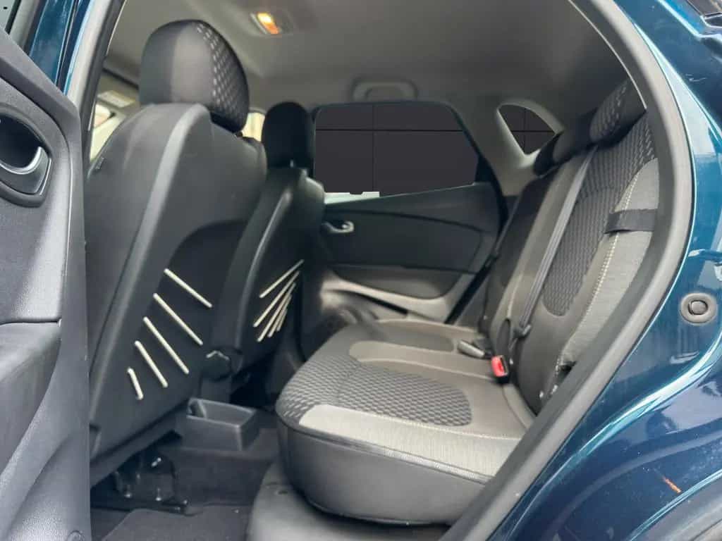Renault Captur Intens AUT NAVI KMRA PDC SHZG TEMP 10/2018-photo-10