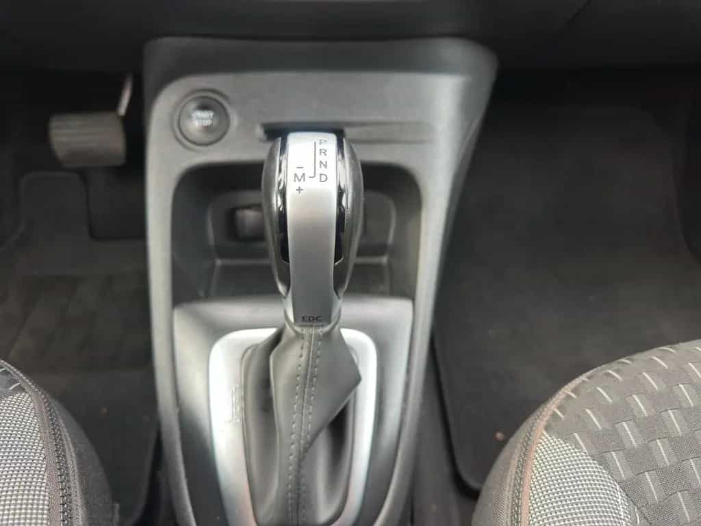 Renault Captur Intens AUT NAVI KMRA PDC SHZG TEMP 10/2018-photo-13