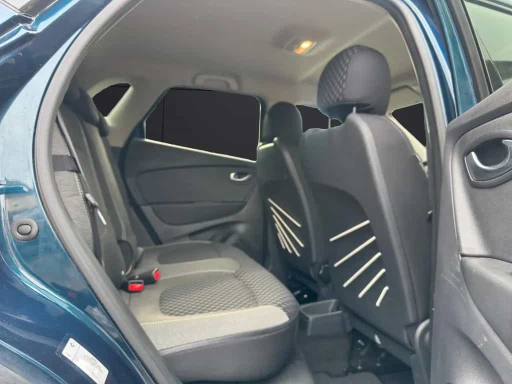 Renault Captur Intens AUT NAVI KMRA PDC SHZG TEMP 10/2018-photo-15