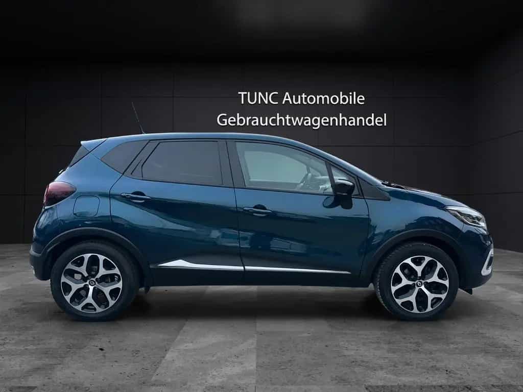 Renault Captur Intens AUT NAVI KMRA PDC SHZG TEMP 10/2018-photo-3
