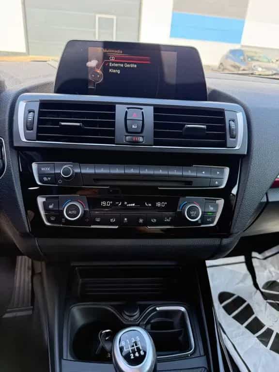 BMW 220 2 Cabrio 220 d 03/2015-photo-25