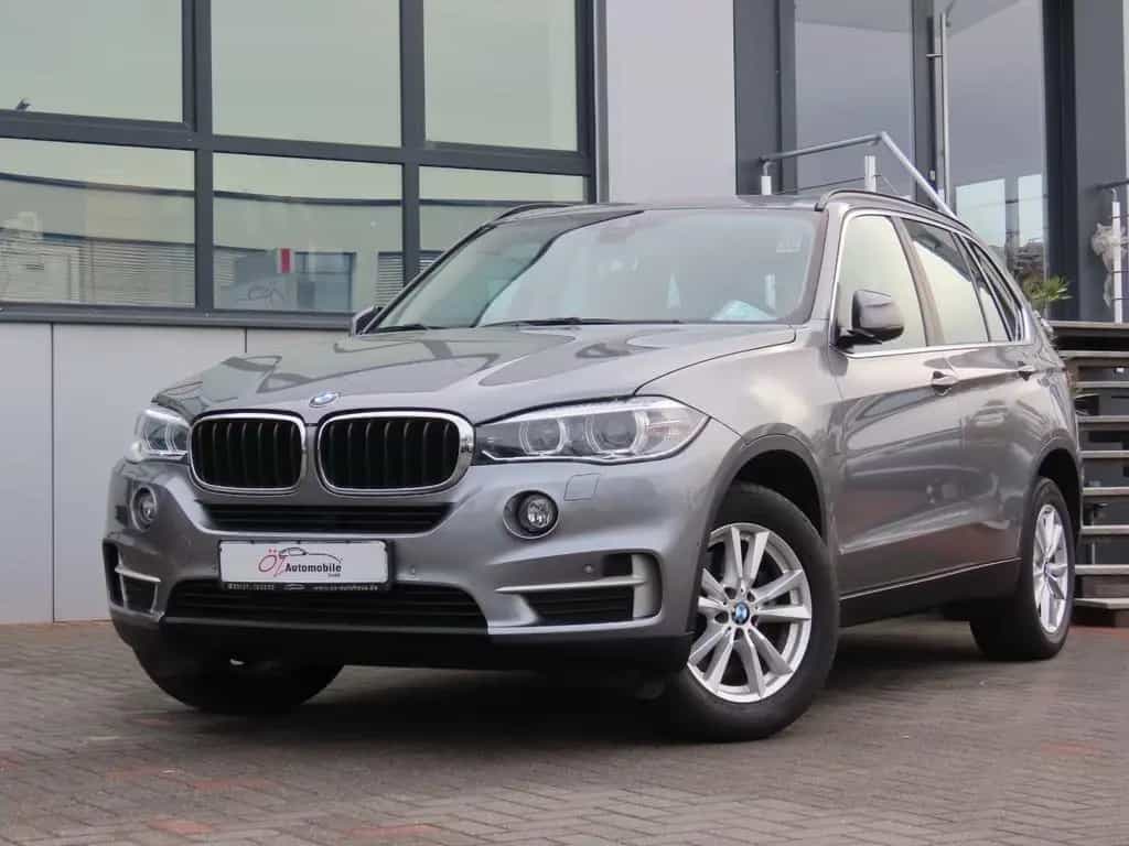 BMW X5 xDrive35i HeadUp Kamera Leder Sitzh. 03/2018-photo-1