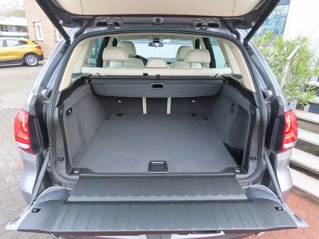 BMW X5 xDrive35i HeadUp Kamera Leder Sitzh. 03/2018-photo-15