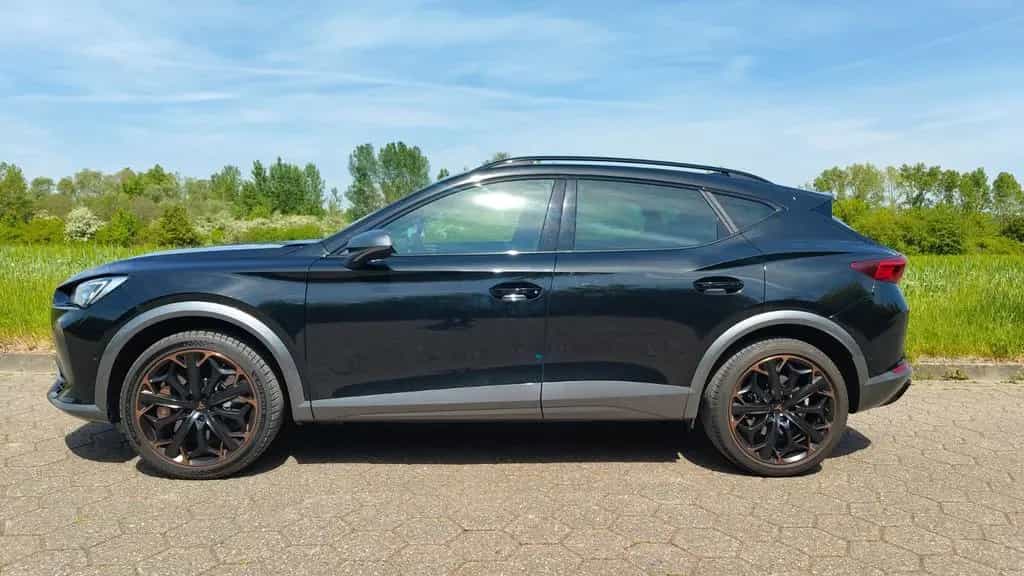 Cupra Formentor 2.0 TSI 228kW VZ Tribe Edit. 4Driv... 01/2023-photo-1
