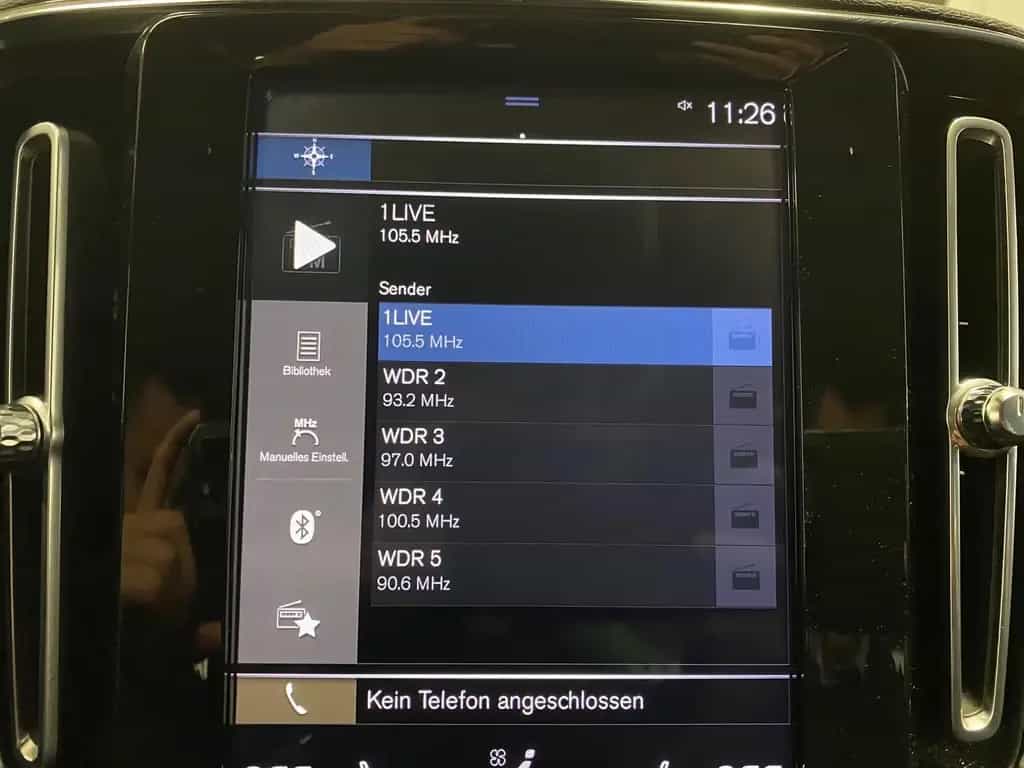 Volvo XC40 KLIMA+RFK+PDC+NAVI+SITZHEIZ+4x4+AHK+ALU+LED 03/2019-photo-14