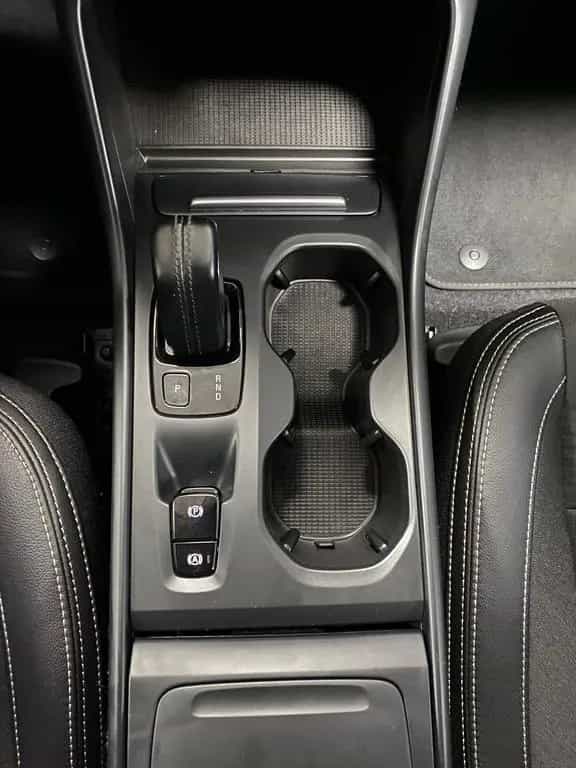 Volvo XC40 KLIMA+RFK+PDC+NAVI+SITZHEIZ+4x4+AHK+ALU+LED 03/2019-photo-22