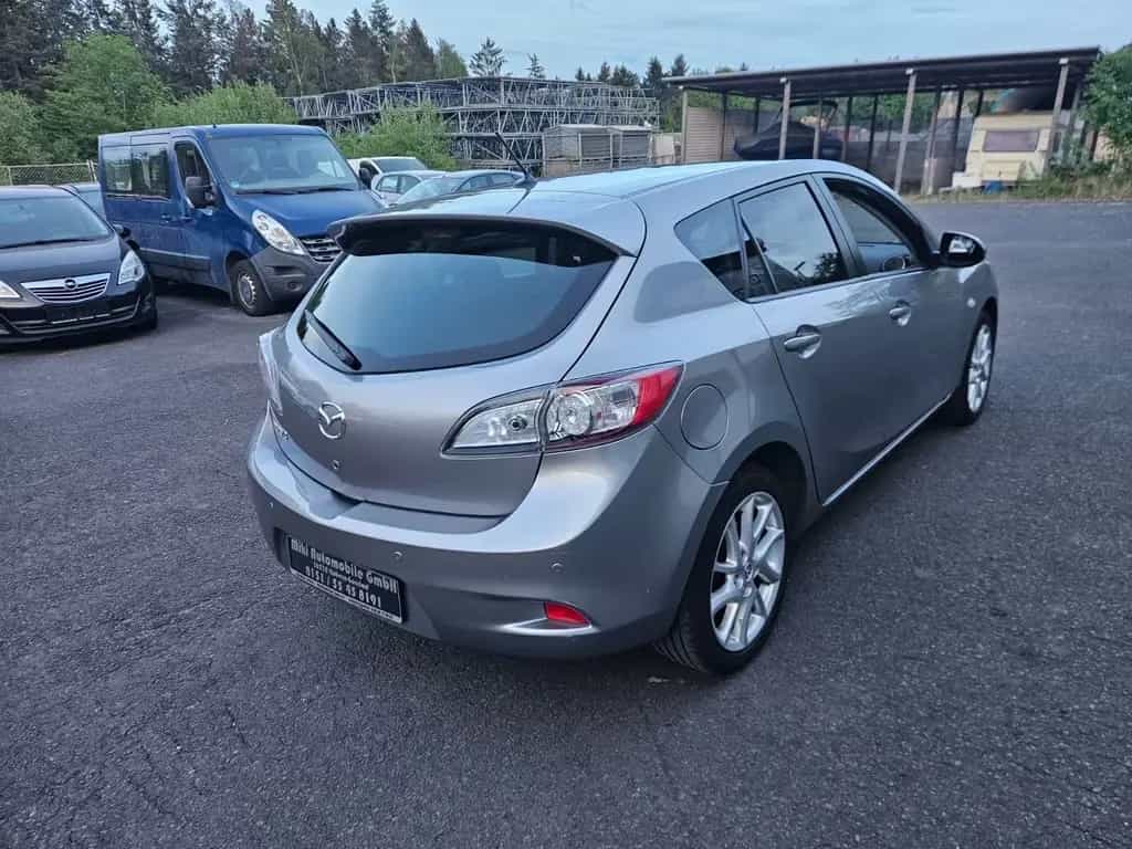 Mazda 3 Lim. Sports-Line 04/2012-photo-2