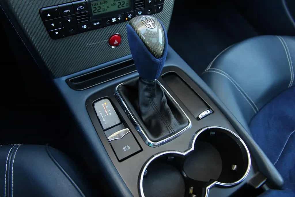 Maserati Quattroporte 4.7 V8 Sport GTS | VAT | Blue 10/2012-photo-17