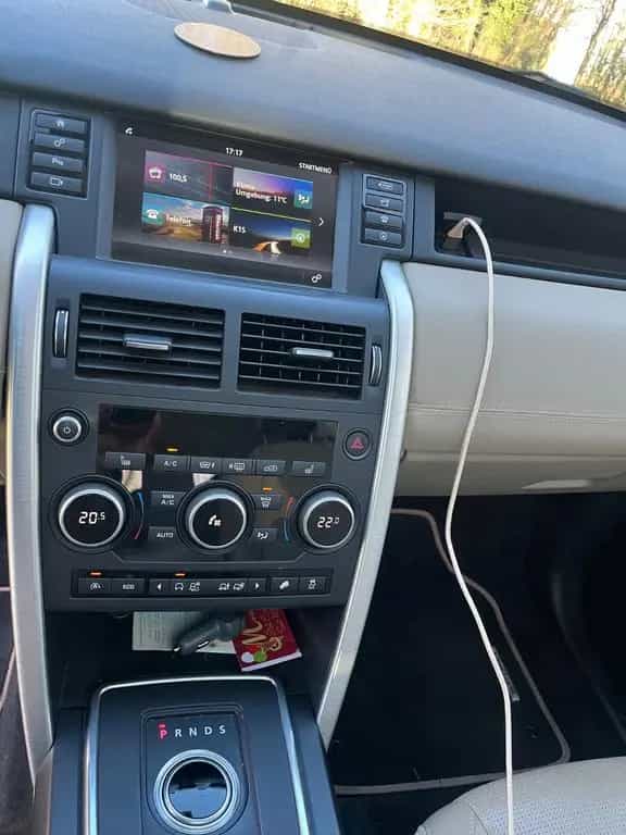 Land Rover Discovery Sport TD4 180PS Automatik 4WD HSE HSE 01/2016-photo-9