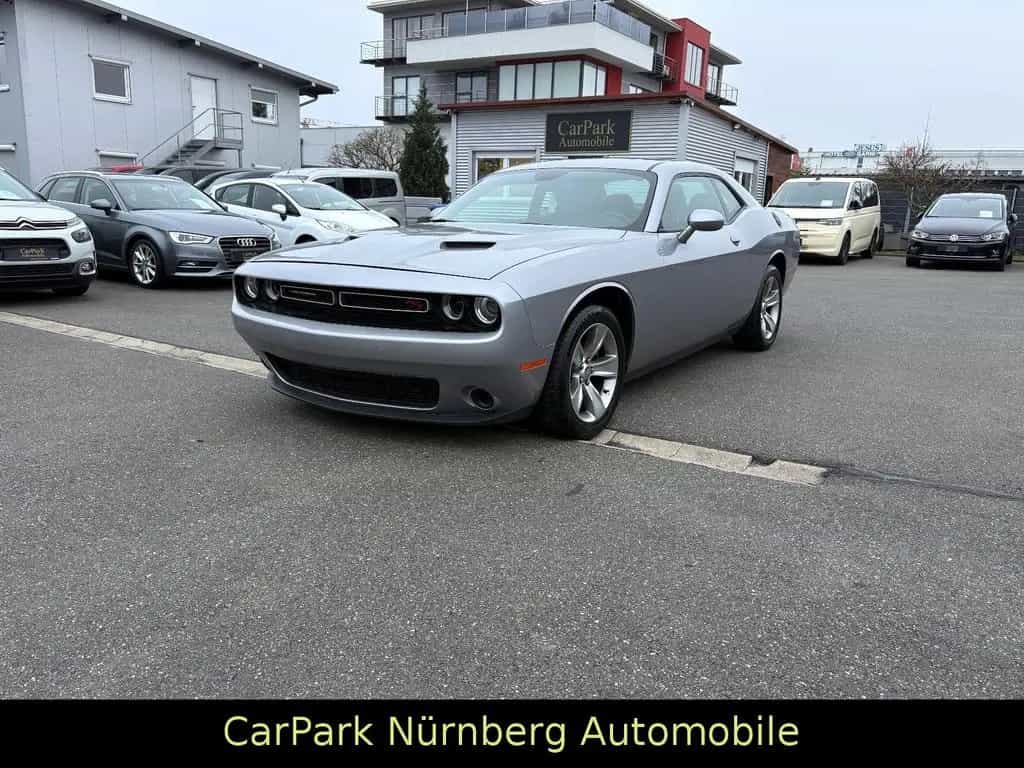 Dodge Challenger 08/2021-photo-11