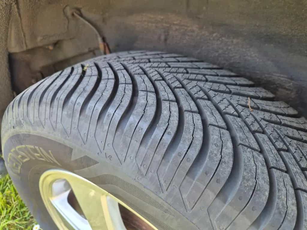 Daihatsu Terios 1.5 2WD Automat 04/2009-photo-14