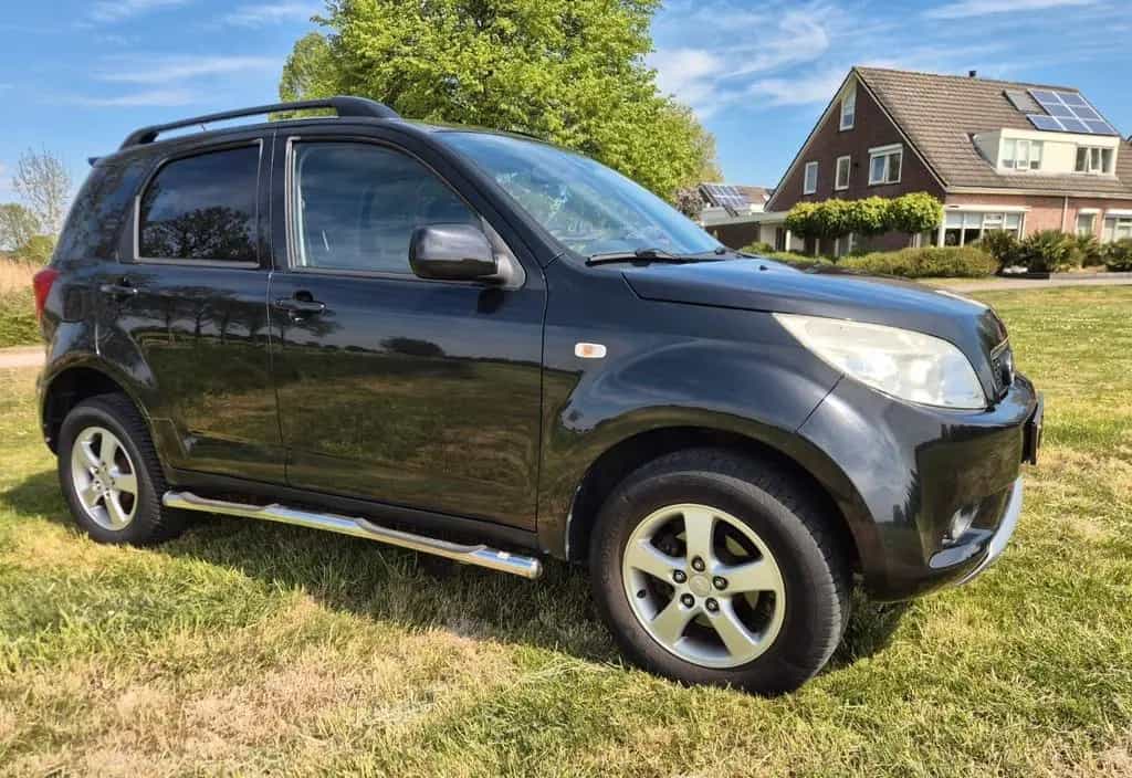 Daihatsu Terios 1.5 2WD Automat 04/2009-photo-2
