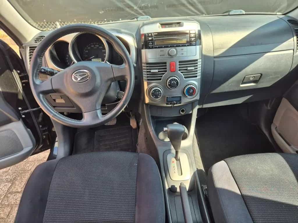 Daihatsu Terios 1.5 2WD Automat 04/2009-photo-8