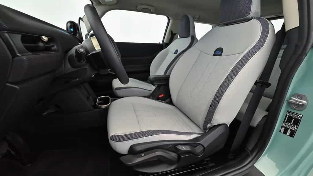 MINI Cooper C 08/2024-photo-10
