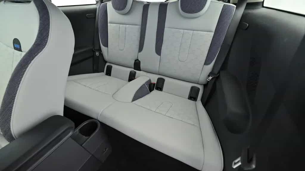 MINI Cooper C 08/2024-photo-13