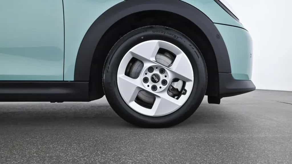 MINI Cooper C 08/2024-photo-17