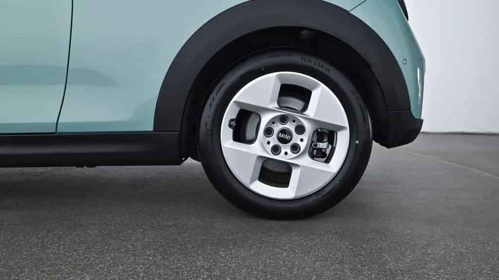 MINI Cooper C 08/2024-photo-18