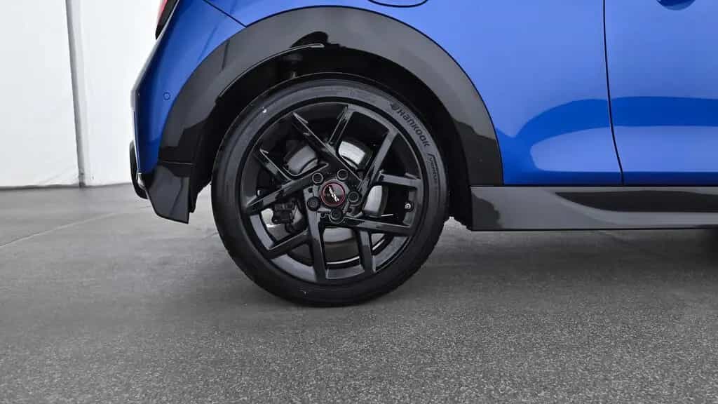 MINI Cooper S 11/2024-photo-16