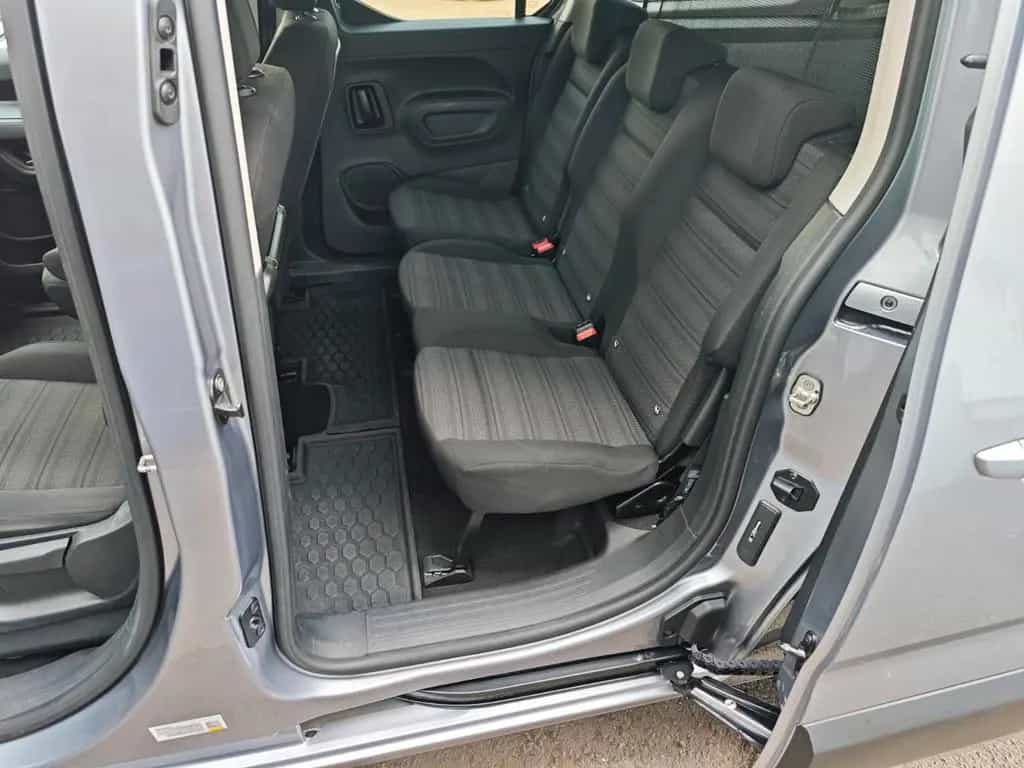 Opel Combo Life XL Lang 1.5 *Standheiz*ACC*Kamera* 06/2022-photo-19
