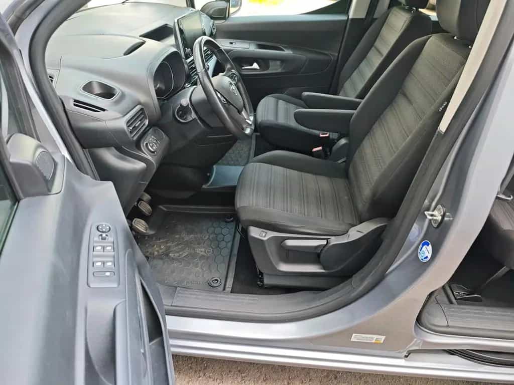 Opel Combo Life XL Lang 1.5 *Standheiz*ACC*Kamera* 06/2022-photo-8