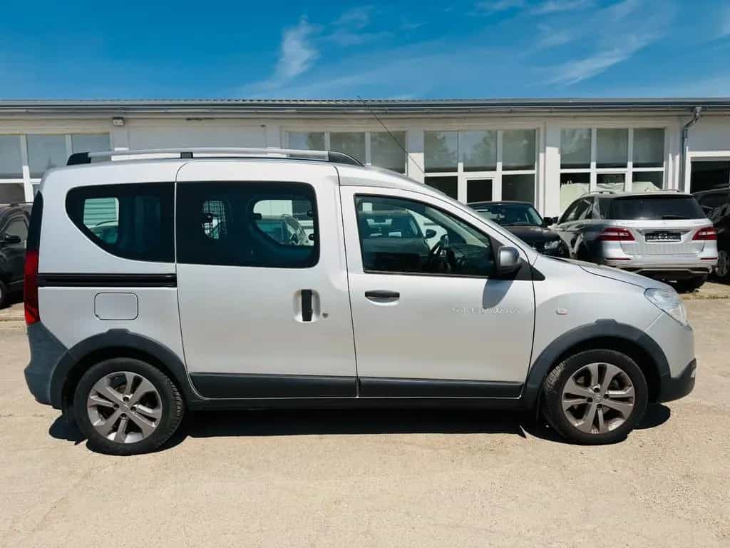 Dacia Dokker Stepway*Klima*PDC*1.Hand*Scheckheft 01/2016-photo-7