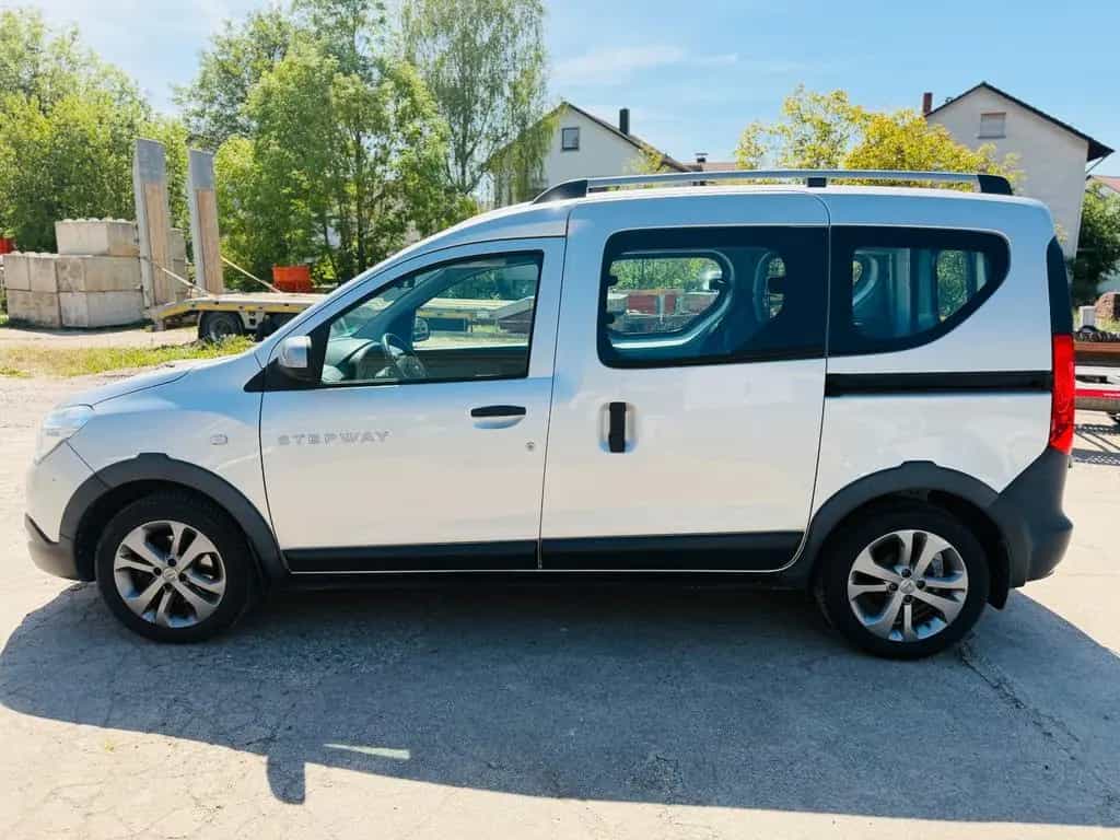 Dacia Dokker Stepway*Klima*PDC*1.Hand*Scheckheft 01/2016-photo-8