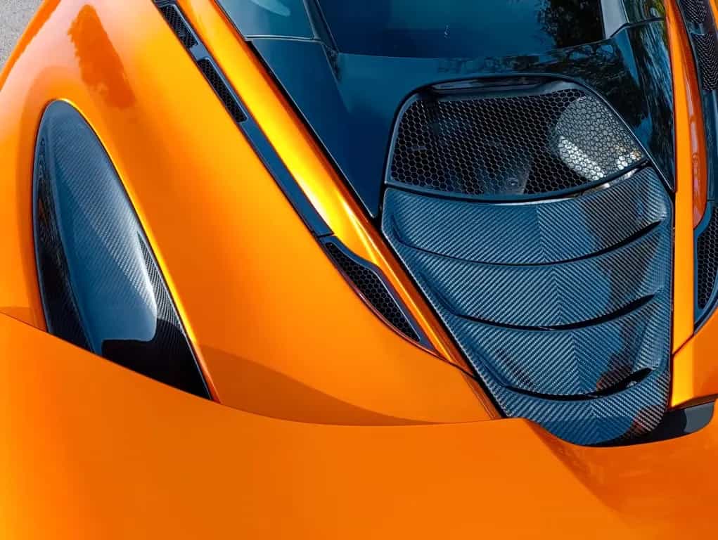 McLaren 720S Carbon 765LT 06/2019-photo-11