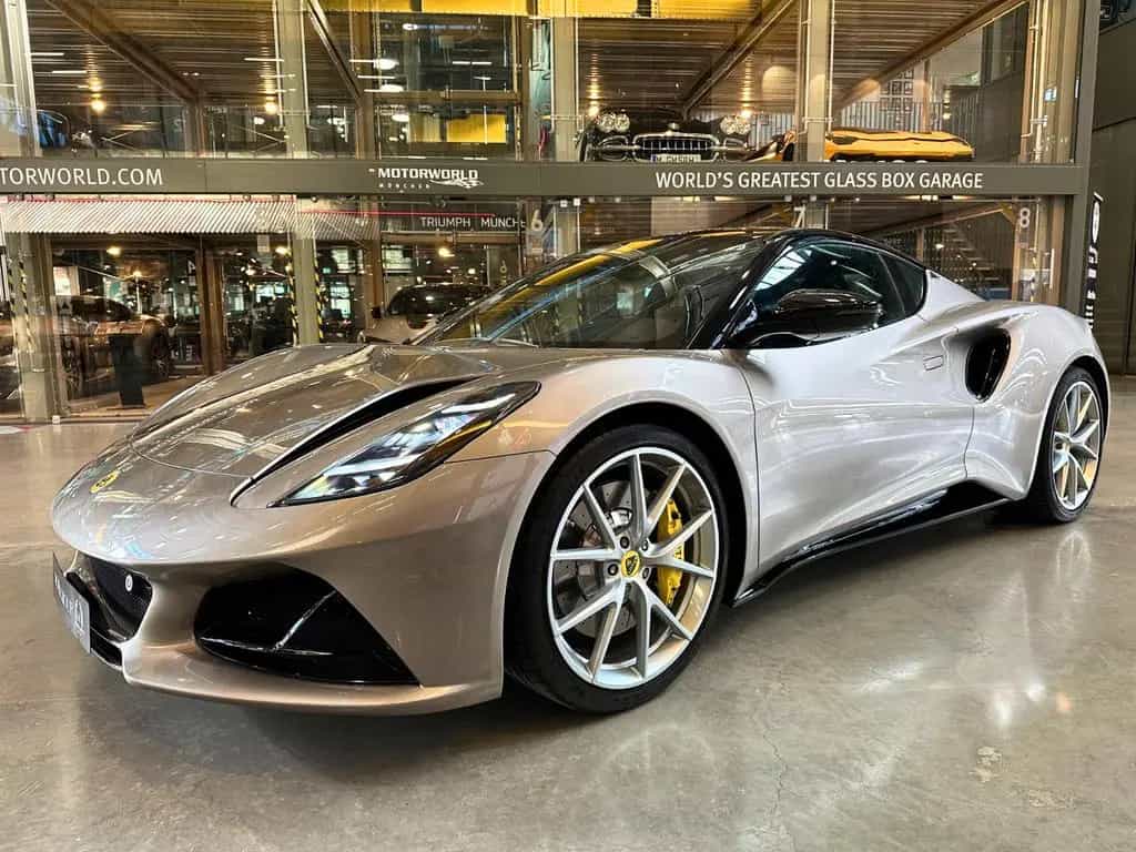 Lotus Emira 3.5 V6 Komo-Tec 475PS /  Alcantara 08/2023-photo-2