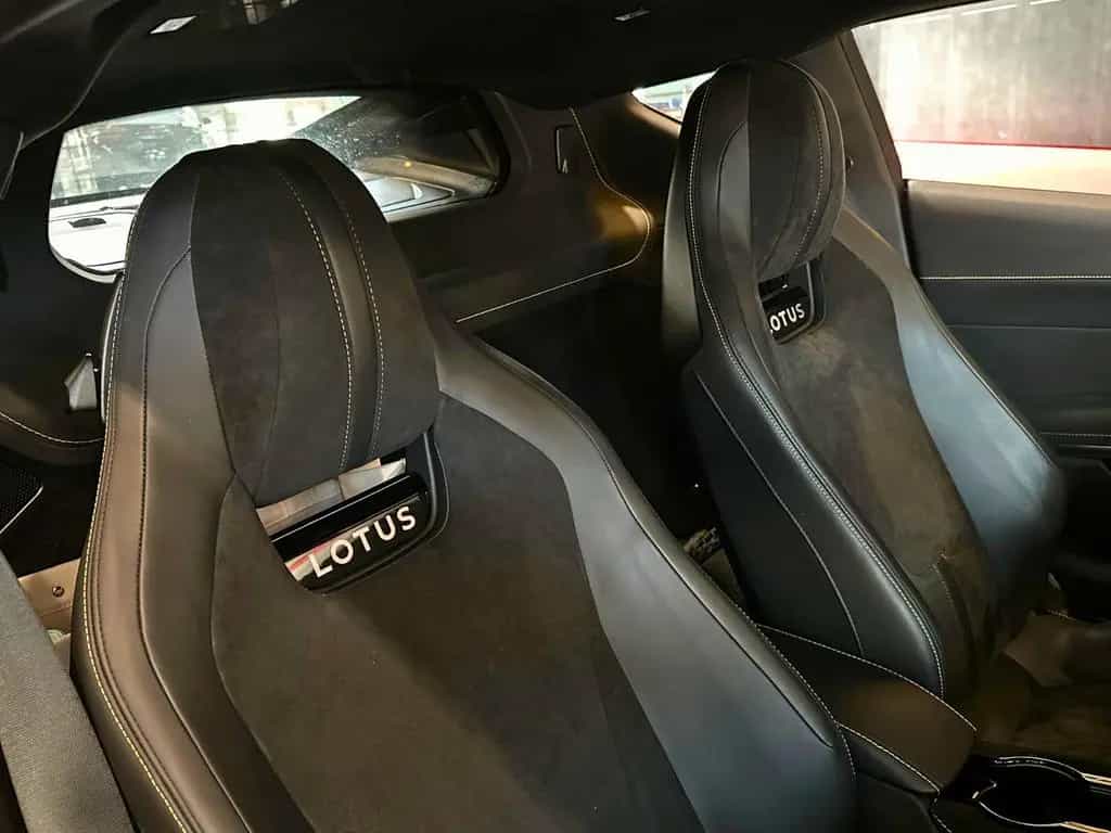 Lotus Emira 3.5 V6 Komo-Tec 475PS /  Alcantara 08/2023-photo-21
