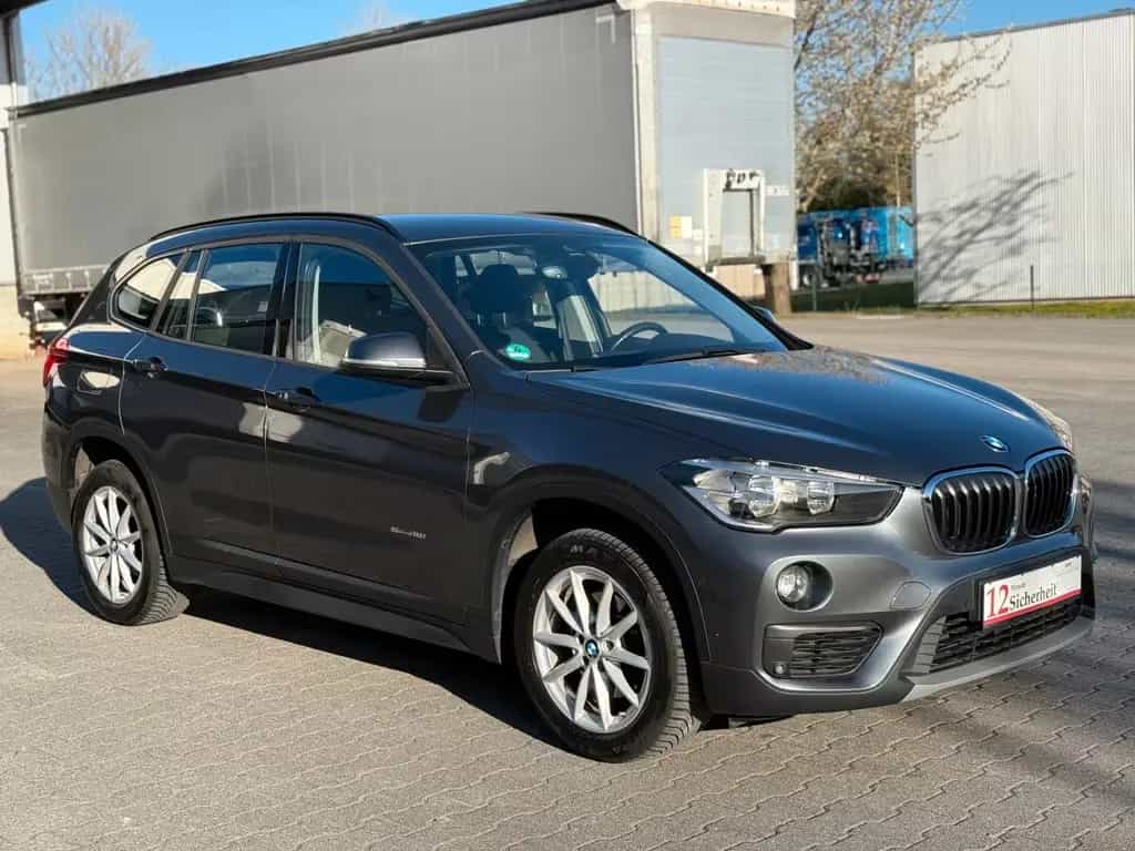 BMW X1 sDrive 18 i Advantage Garantie* Kamera* Navi* 11/2016-photo-6