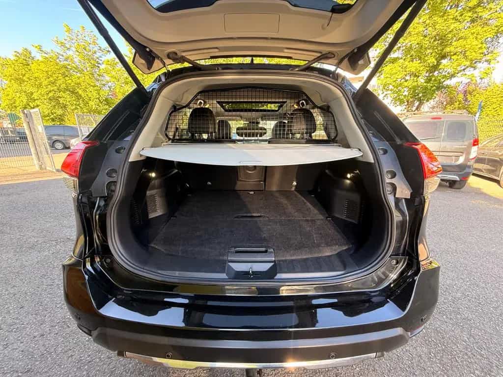 Nissan X-Trail Tekna 4x4 *BOSE*Pano*AHK*LEDER*RFK*LED 09/2019-photo-13