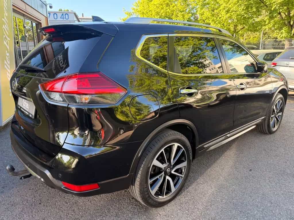 Nissan X-Trail Tekna 4x4 *BOSE*Pano*AHK*LEDER*RFK*LED 09/2019-photo-4