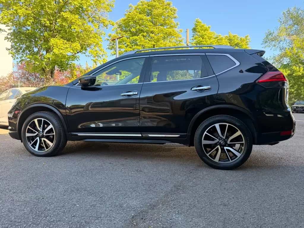 Nissan X-Trail Tekna 4x4 *BOSE*Pano*AHK*LEDER*RFK*LED 09/2019-photo-5