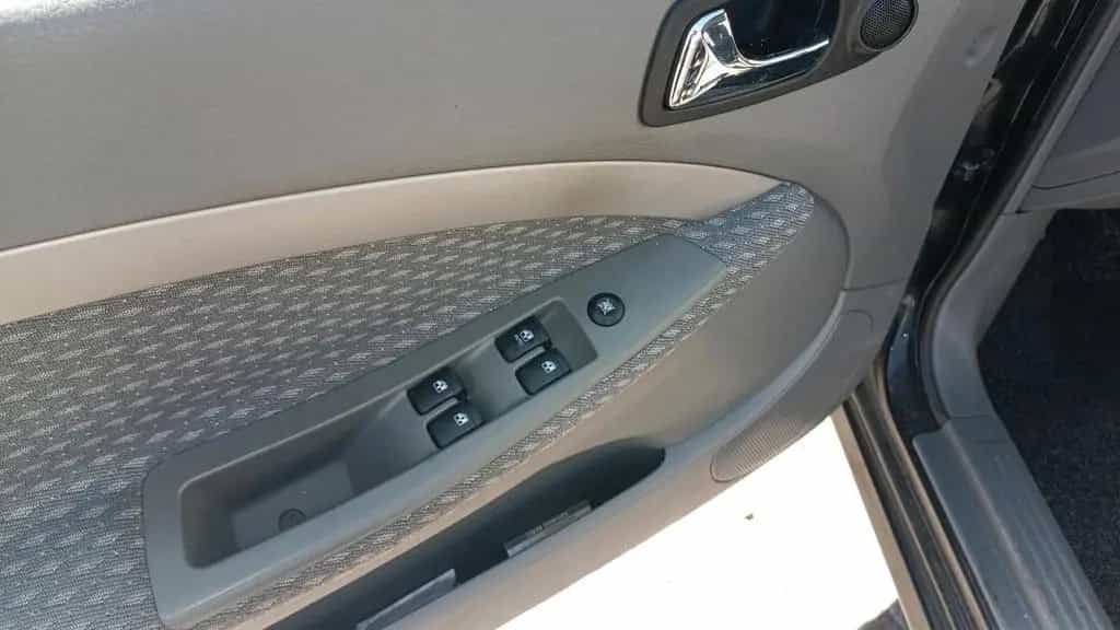 Daewoo Nubira Kombi CDX original 67850 Km 10/2004-photo-4