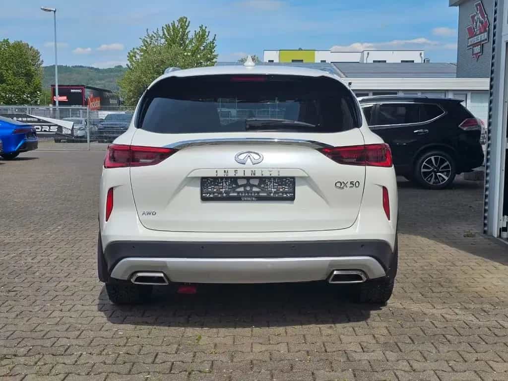 Infiniti QX50 AWD Leder Pano Bose Memory 360° ACC 06/2018-photo-6