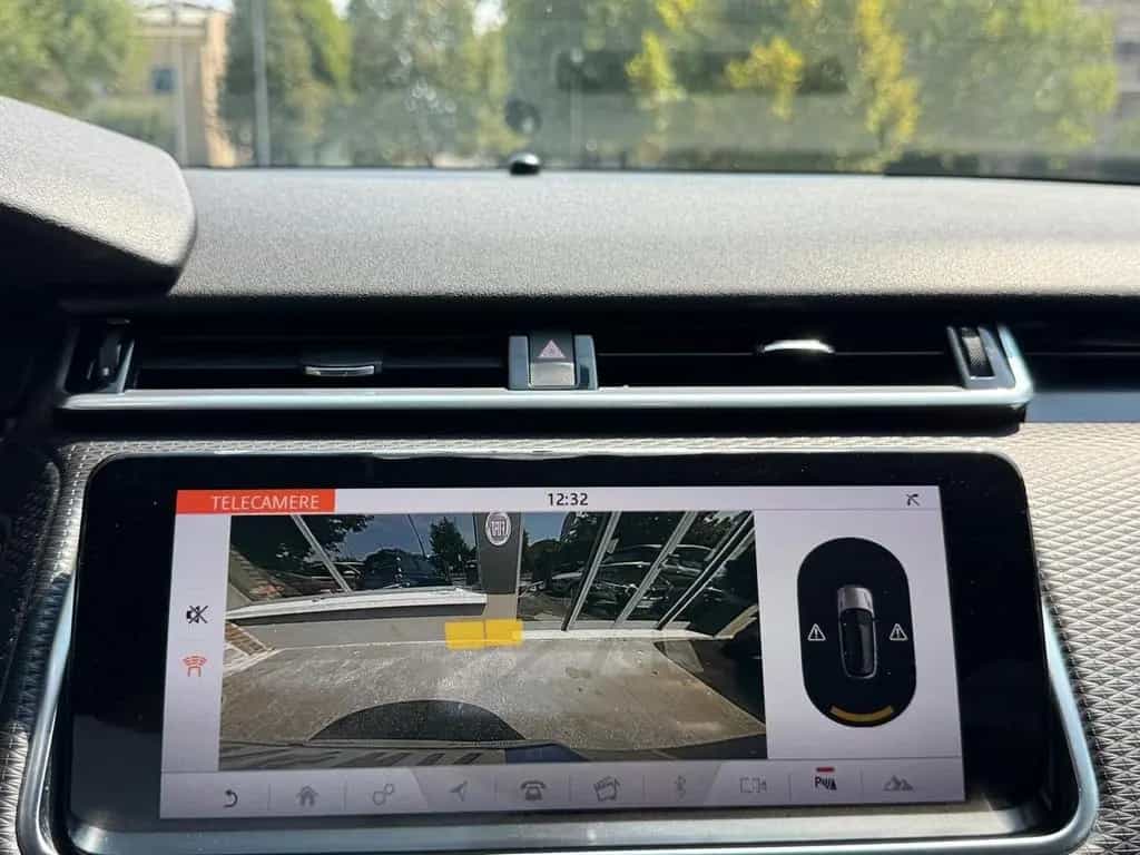 Land Rover Range Rover Velar 3.0D V6 300 CV R-Dynamic 12/2018-photo-10