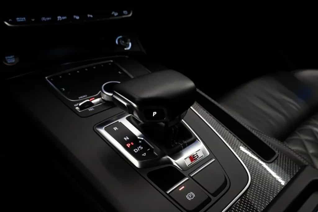 Audi SQ5 3.0 TFSI quatt|S-SITZE|HEAD-UP|CARBON|1.HAND 10/2018-photo-32