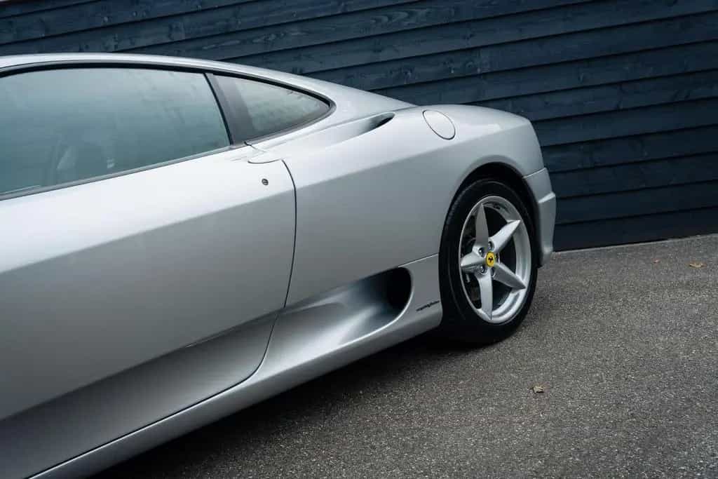 Ferrari 360 3.6 V8 Modena Schalter! - Wenig KM 06/2002-photo-10