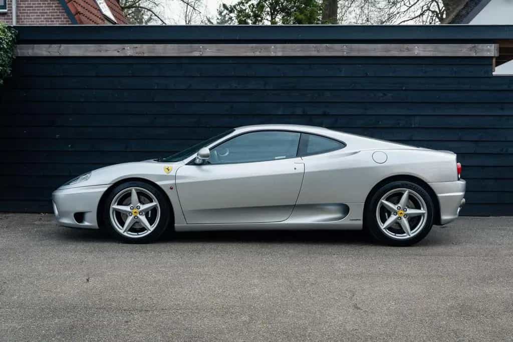 Ferrari 360 3.6 V8 Modena Schalter! - Wenig KM 06/2002-photo-18