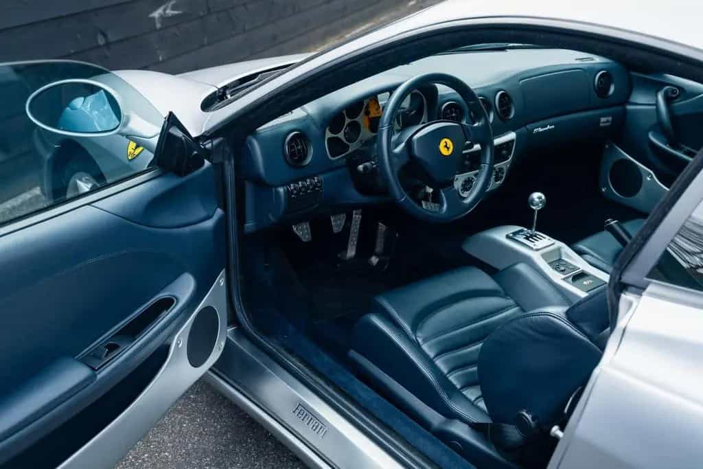 Ferrari 360 3.6 V8 Modena Schalter! - Wenig KM 06/2002-photo-3