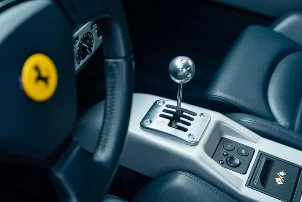 Ferrari 360 3.6 V8 Modena Schalter! - Wenig KM 06/2002-photo-38