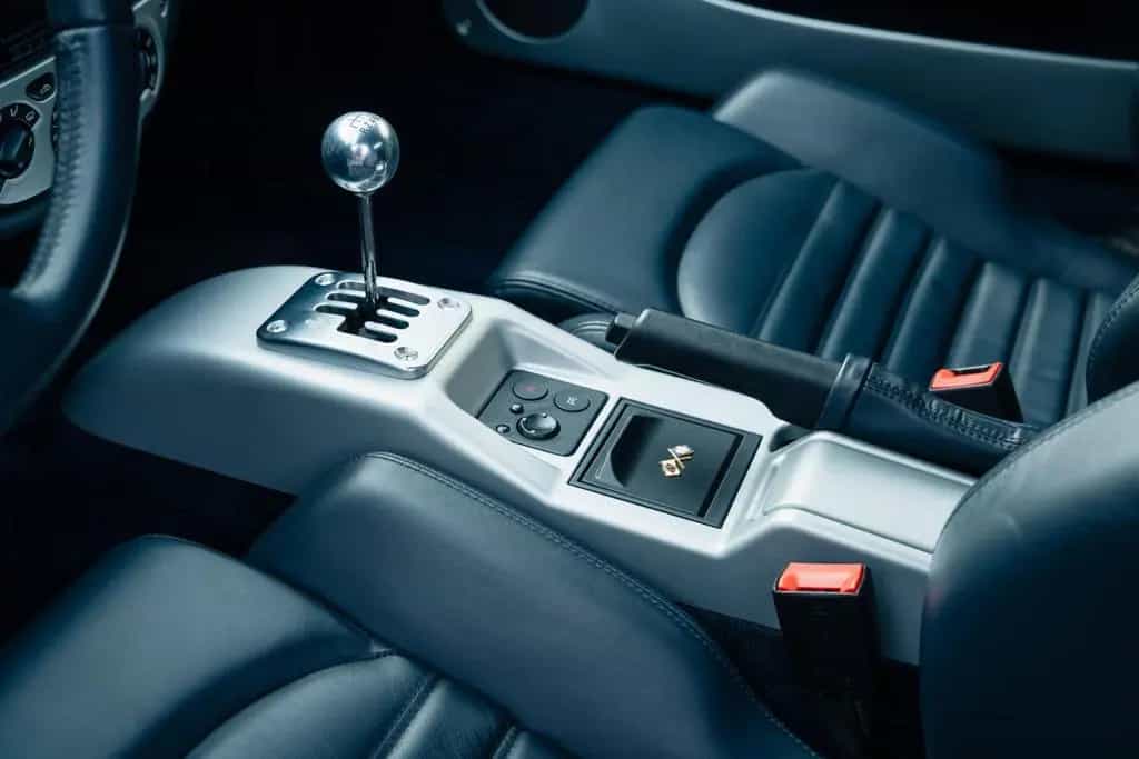 Ferrari 360 3.6 V8 Modena Schalter! - Wenig KM 06/2002-photo-39