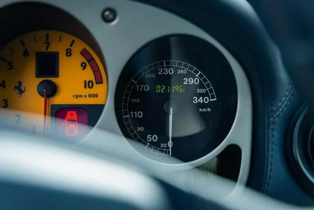 Ferrari 360 3.6 V8 Modena Schalter! - Wenig KM 06/2002-photo-4