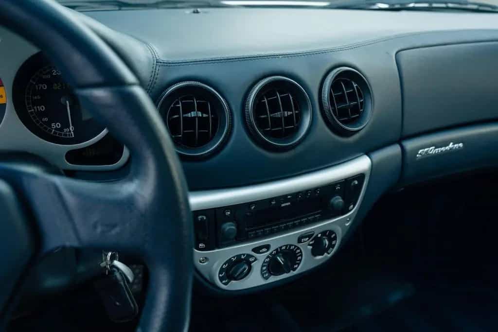 Ferrari 360 3.6 V8 Modena Schalter! - Wenig KM 06/2002-photo-47