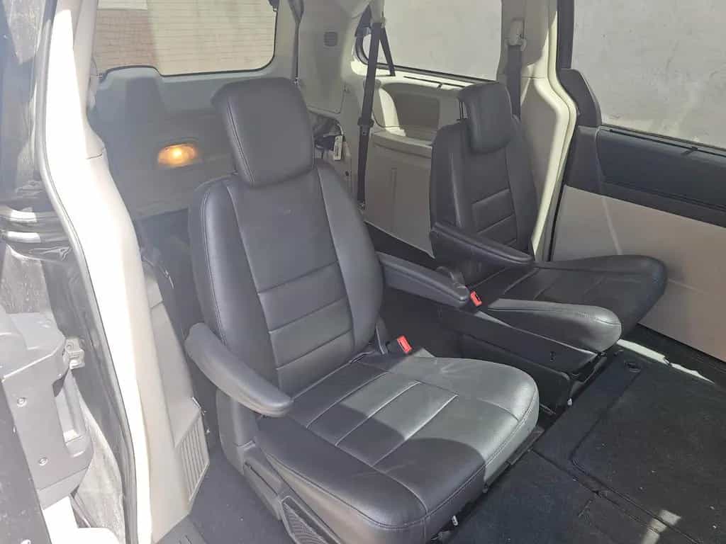 Chrysler Grand Voyager LX 2.8 CRD Autom. LX 09/2009-photo-12