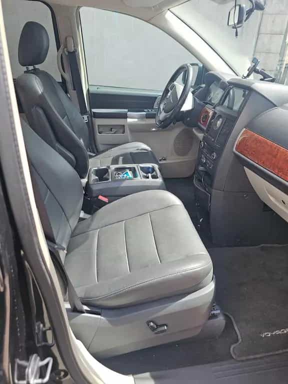 Chrysler Grand Voyager LX 2.8 CRD Autom. LX 09/2009-photo-3